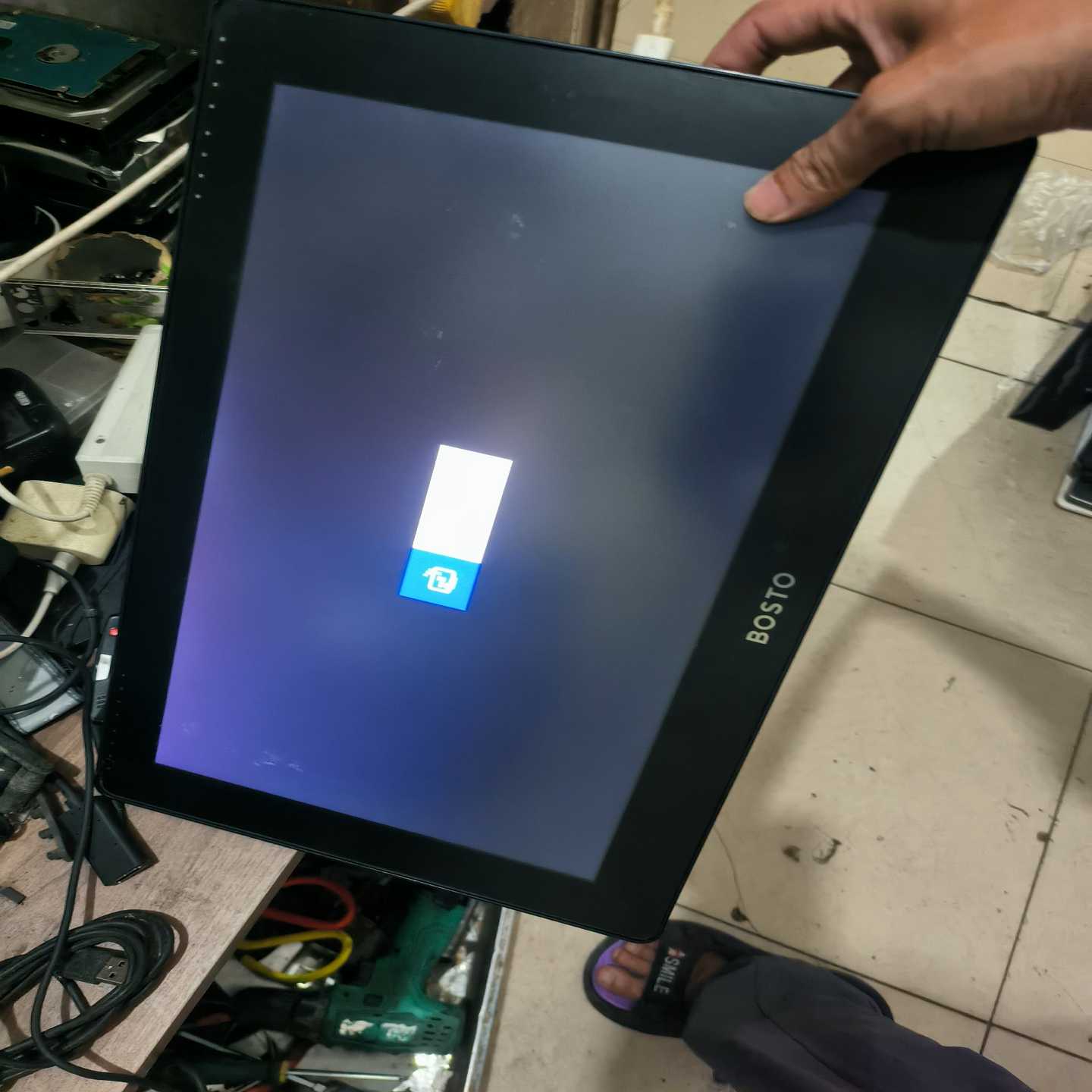 询价~BOSTO 16HD数位屏，一台BOSTO 16HD数位屏