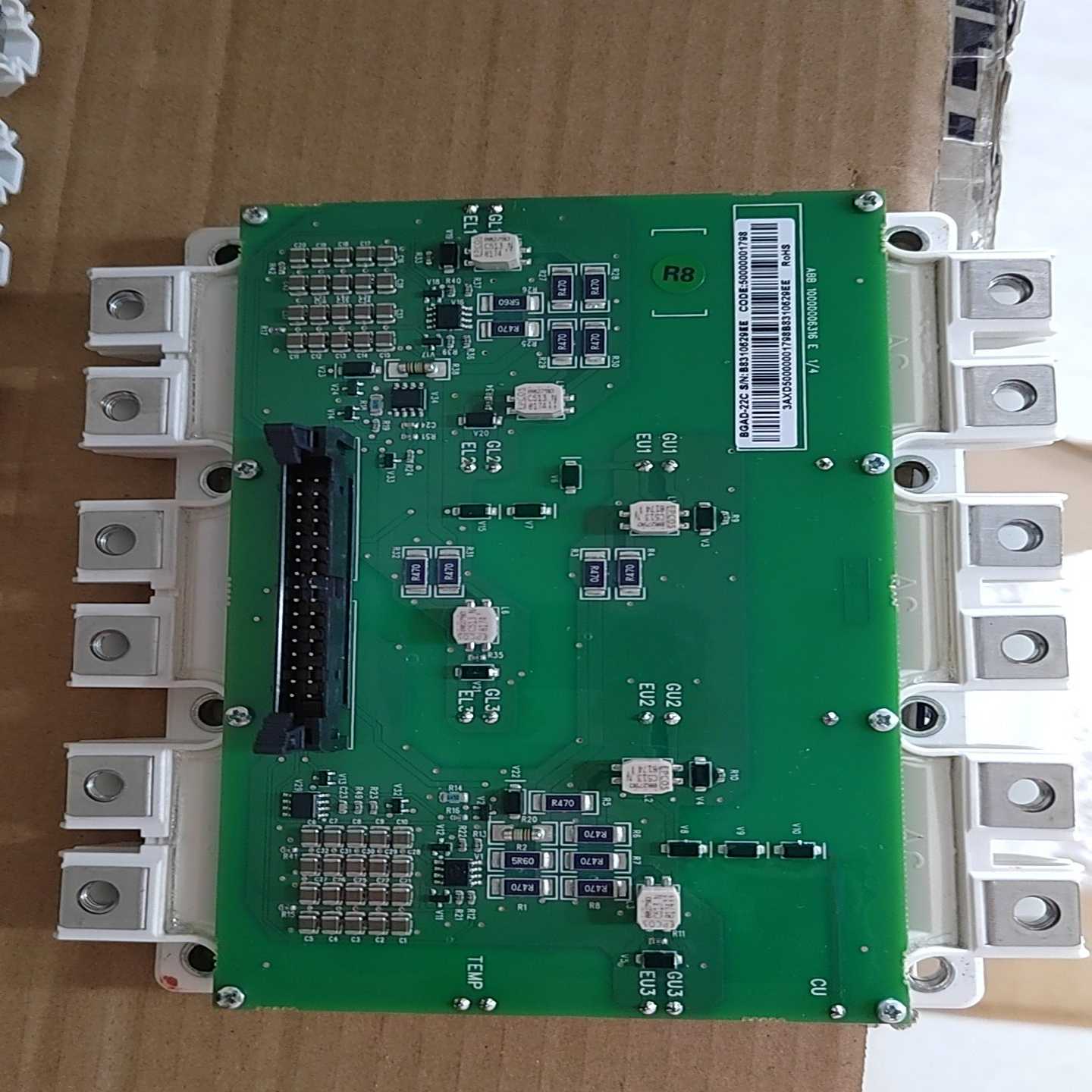 FS500R17OE4D一B61／BGAD－21c询价