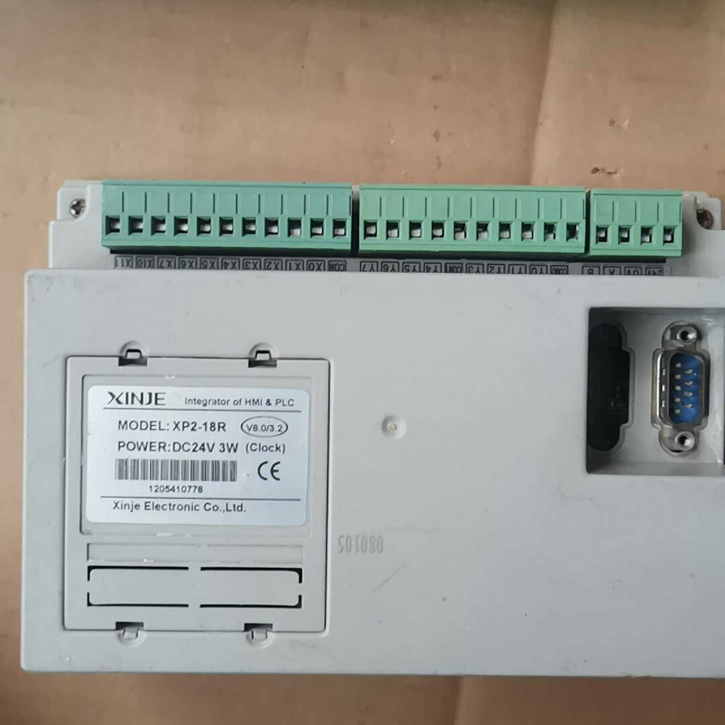 信捷显示器XP2-18R功能正常，实物如图询价