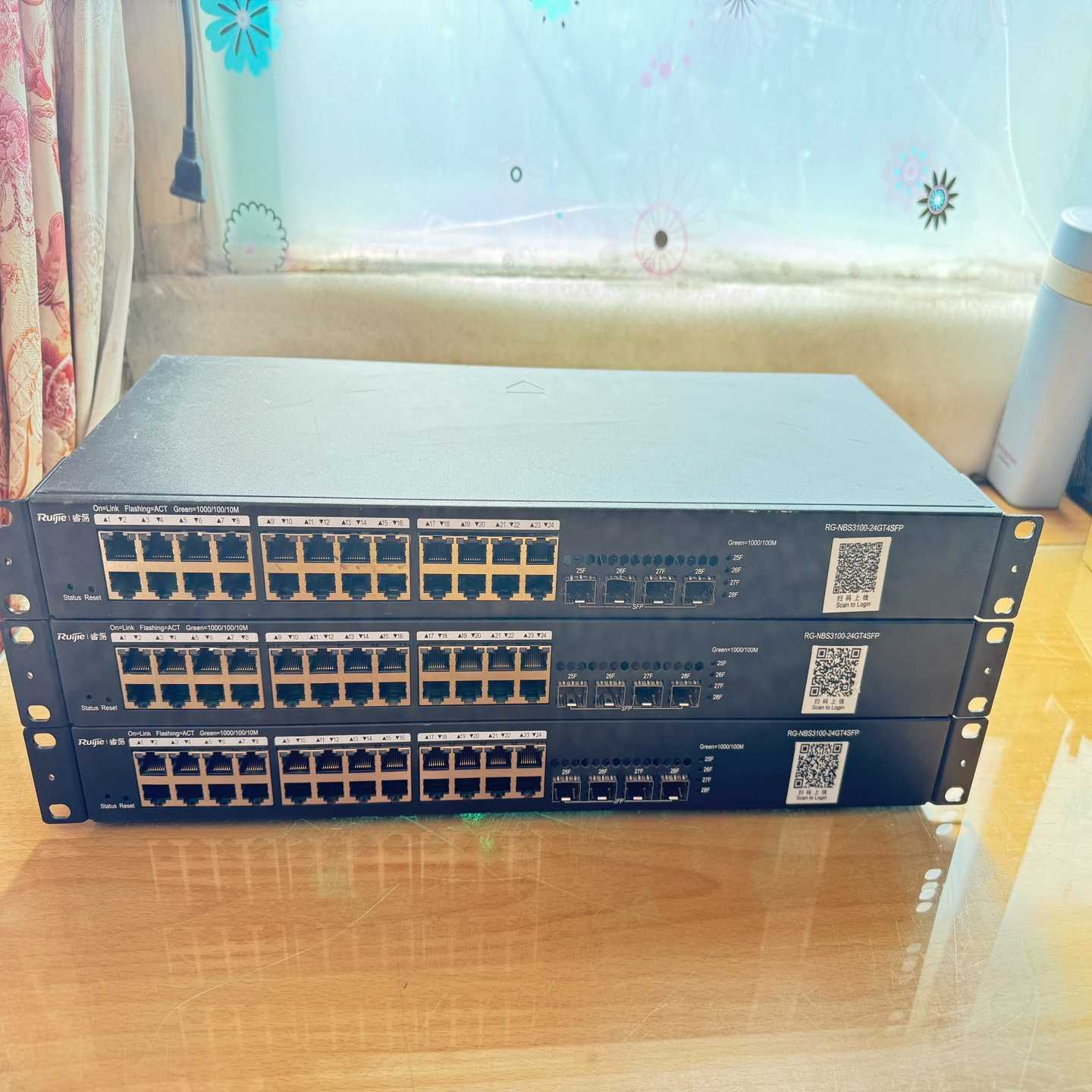 询价~锐捷•睿易RG-NBS3100-24GT4SFP，24口千兆