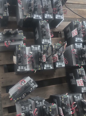 寻《台达B2L750W伺服电机ASDB2L0721BE