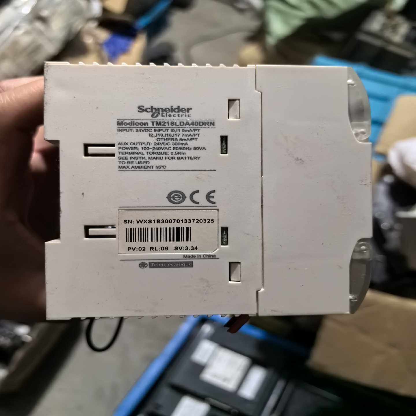 议价施耐德PLCTM218LDA40DRN设备拆机，实物图