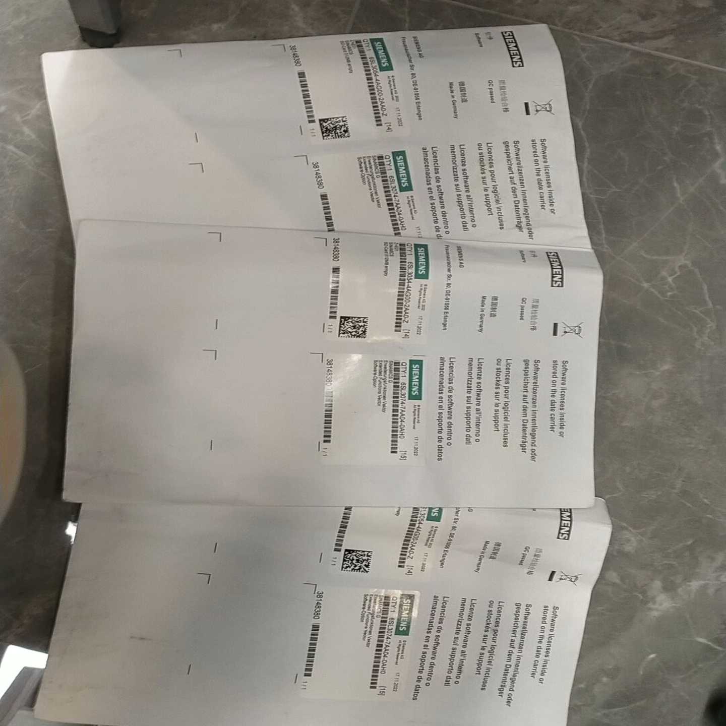 6SL3054-4AG00-2AA0-Z，全新原装正品--议价商品