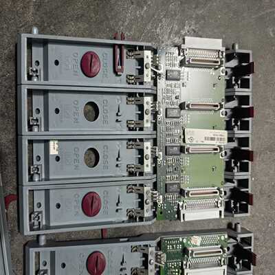 底座2BP201.4厂里库存包装没有询价