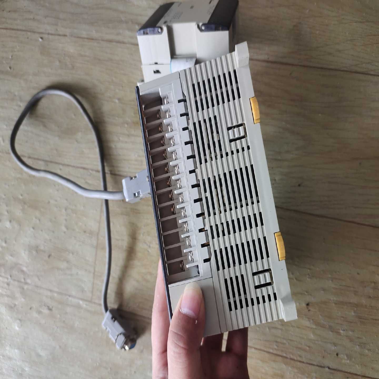 (重工机械)龙模块cpm2ah-40cdr-a一个