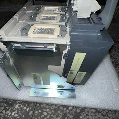 ALLEN-BRADLEY 1394 C系列交流控制器，实物（电子设备）