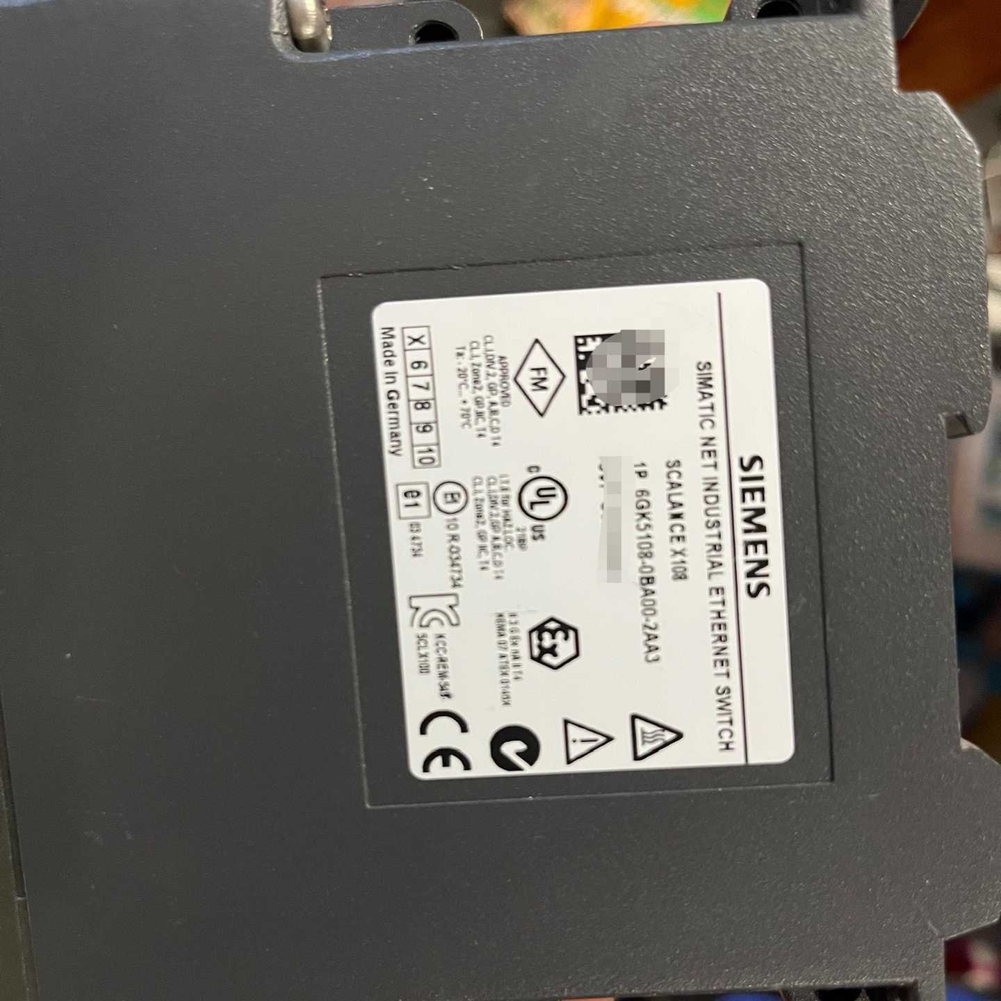 6GK5108-0BA00-2AA3，95新，功能完好--议价商品