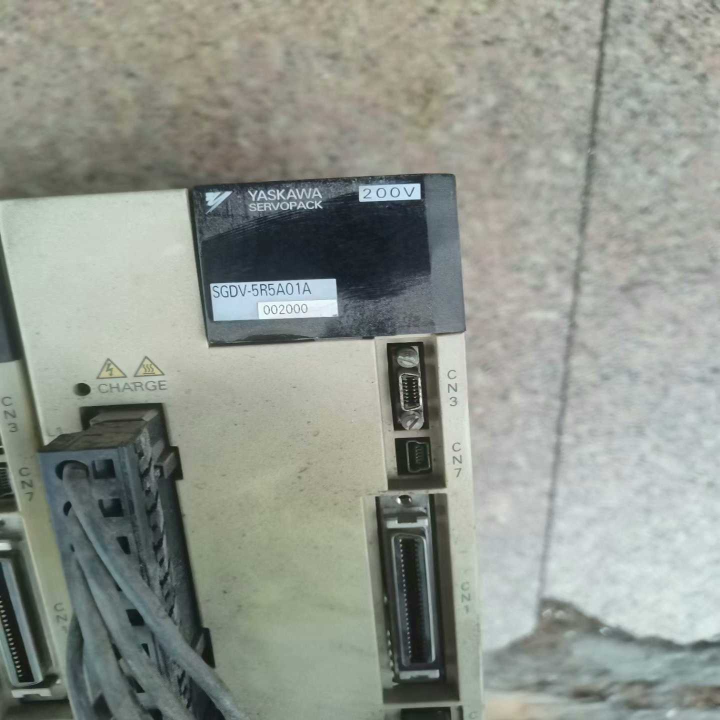 议价安川驱动器SGDV-5R5A01A，拆机3台W。6现货/维修