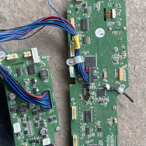 询价stm32f100vct6一张板两个051r8t6一颗还有其议价