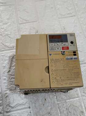 安川V7变频器，CIMR-V7AA23P7，(胖胖商铺）