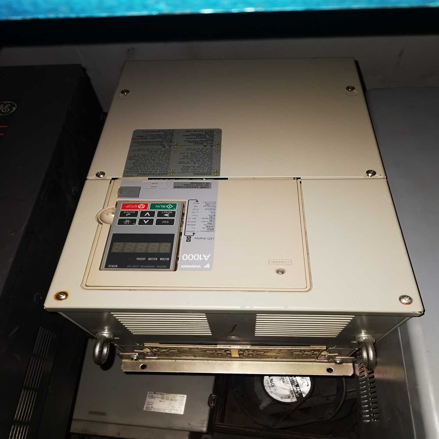 【议价】安川A1000变频器30/37kw适用