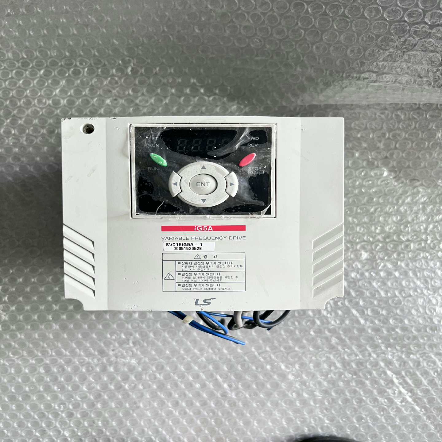 SV015IG5A-1 LS变频器，1.5KW 220V--议价商品