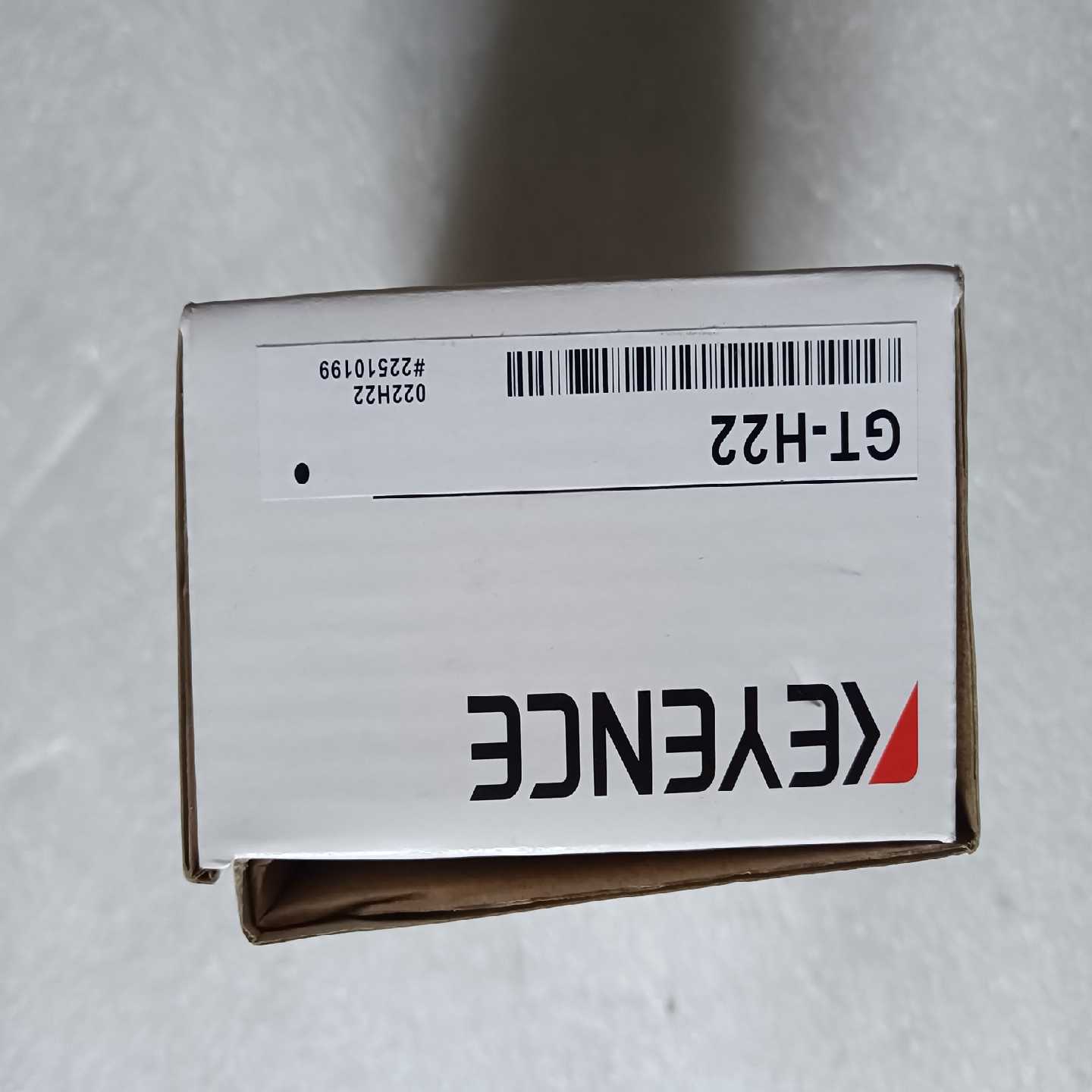 【议价】基恩士位置传感器一个。型号gth22的。内外盒子适用