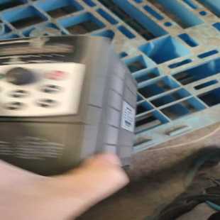 咨询-上海赫茨RF300M-1.5KW变频器一台,成色可以自定义,