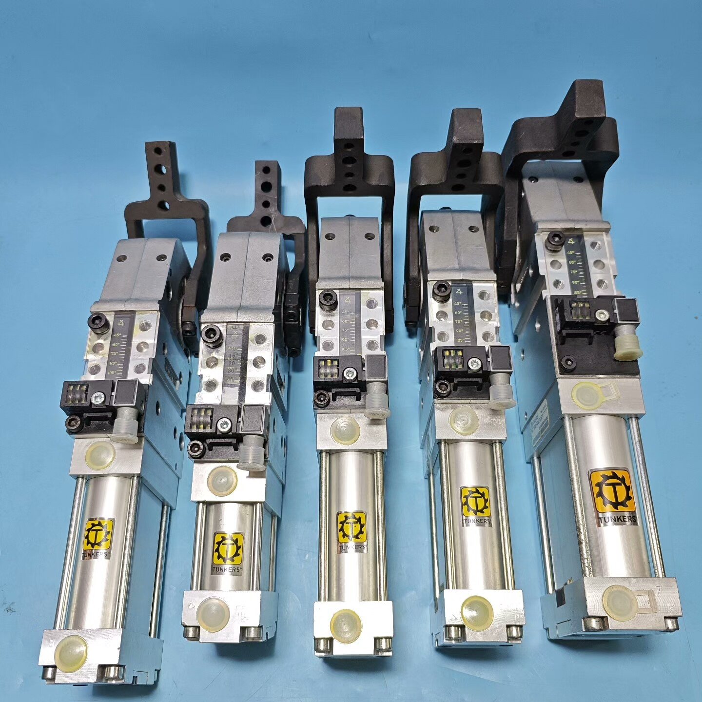 德克斯TUNKERS夹紧气缸议价,电子元器件市场,其它元器件,淘宝优惠券,粉丝福利购,淘宝优惠卷