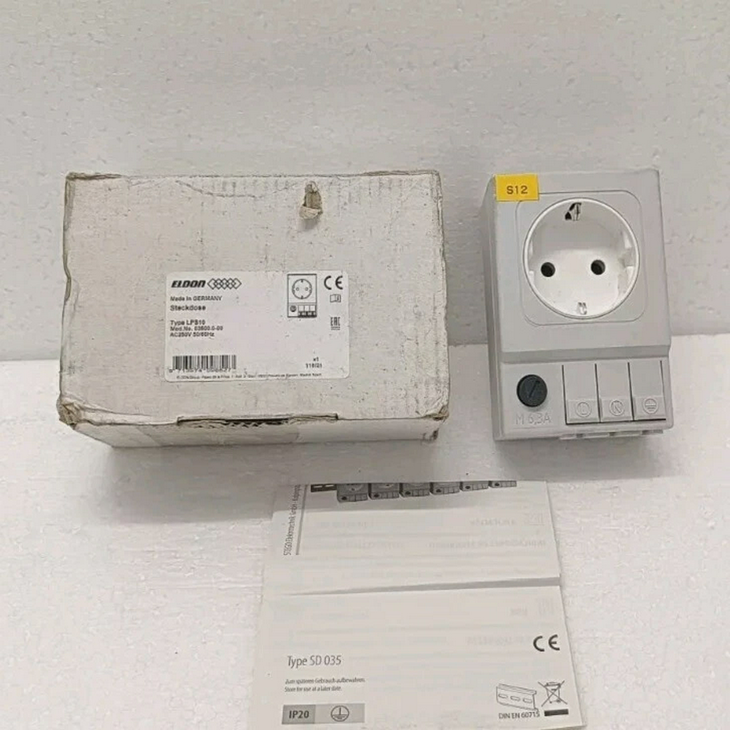 批量8件ELDONLPS10ELDON插座带保险丝LPS10免费送货