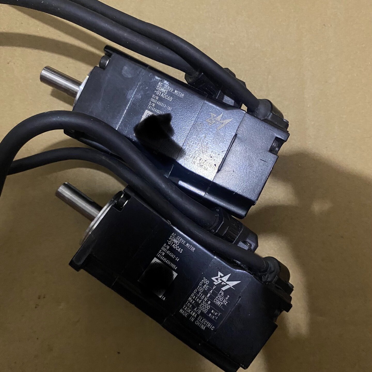 议价伺服电机电机型号SGMMS01ADC6S议价