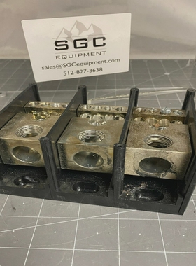 FerrazShawmut67633PowerDistributionBox3Pole600VCU9A