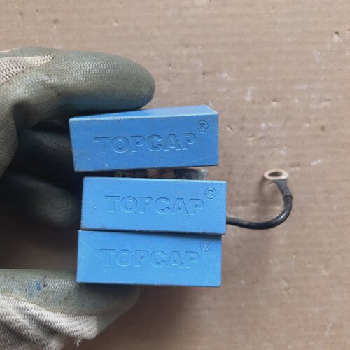 溢价-TOPCAP电容0.47UF1200V铜脚成色如