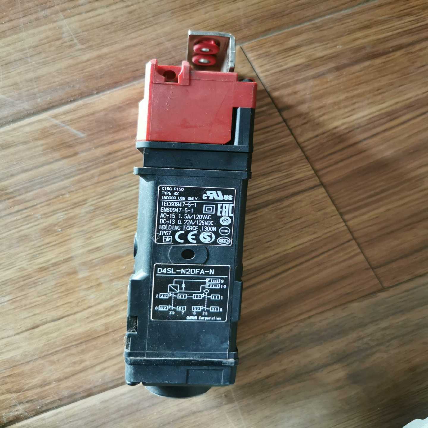 .8   D4SL-N2DFA-N~询价