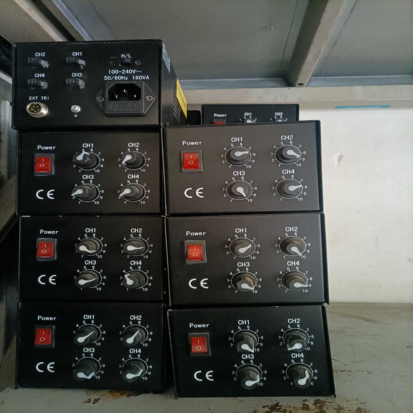 咨询-大功率光源控制器,150瓦,24V,四路模似控制器,95新,