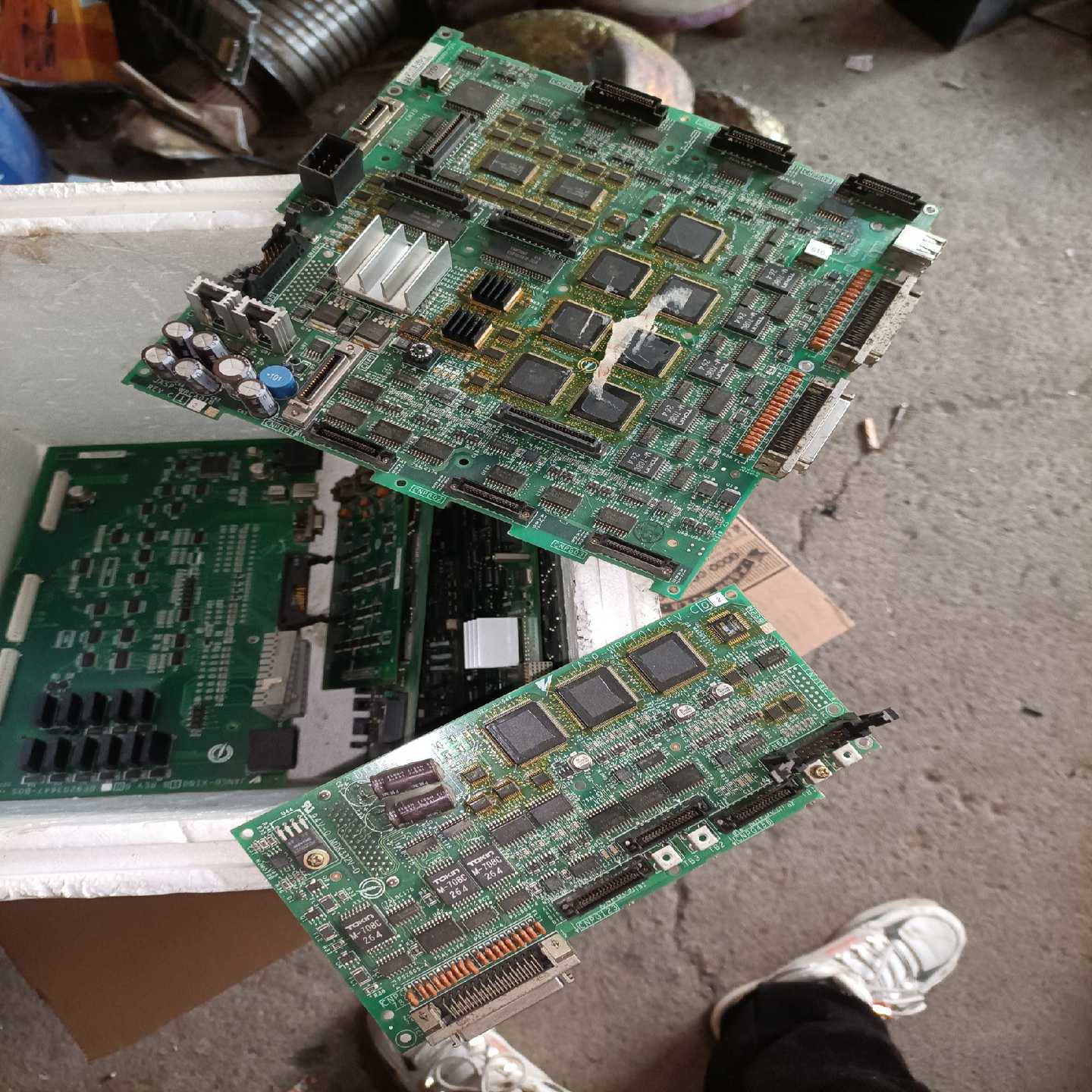 安川机器人控制板。MDK332V-0和JASP-WRCF01询价