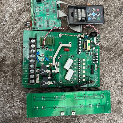 金田变频器18.5kw  JTE386S2 B0300G3-议价