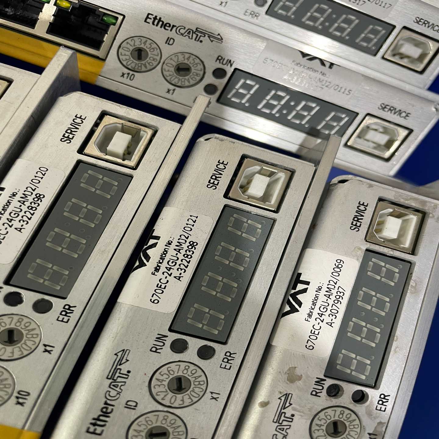 （议价）VAT外置控制器670EC-24GU-AMJ2