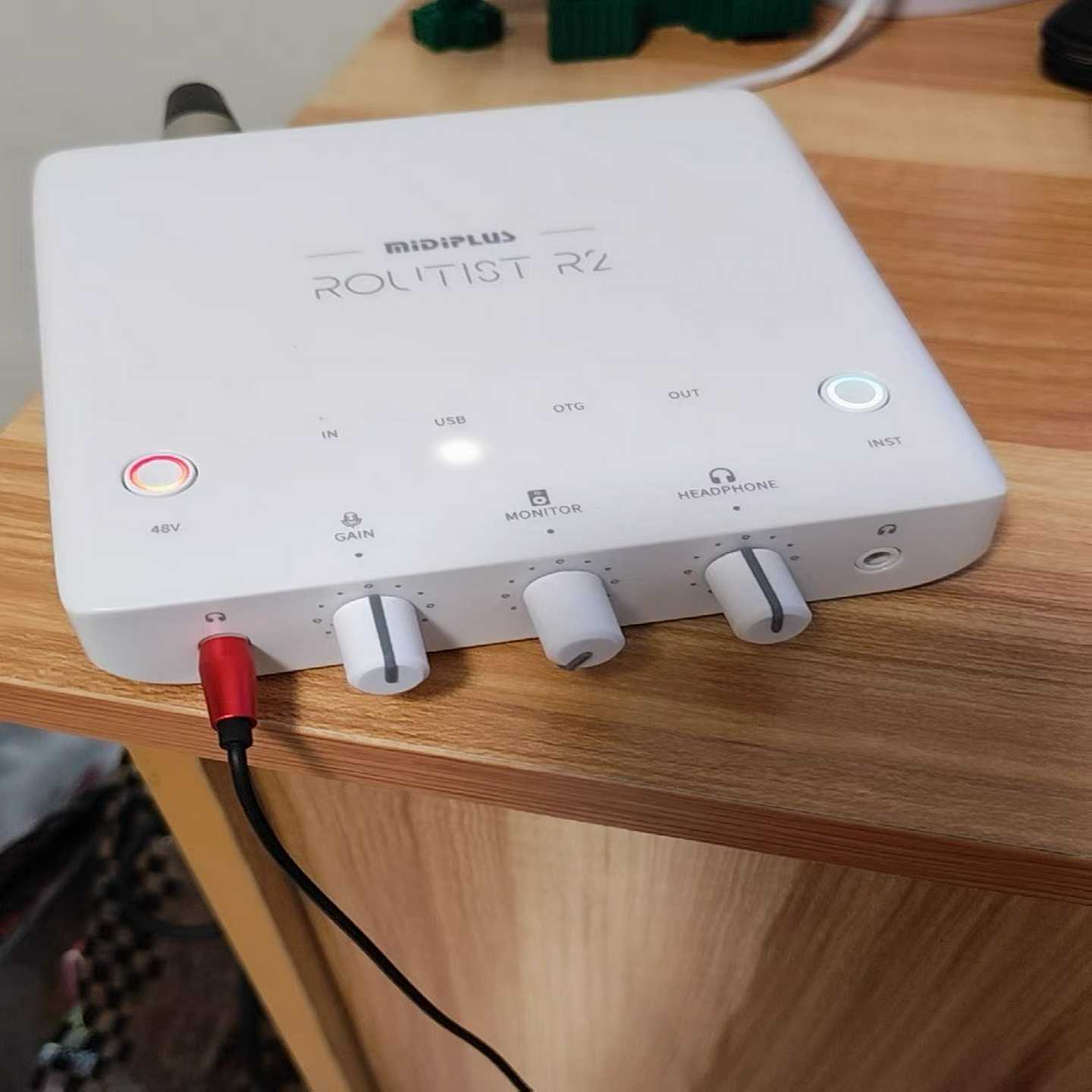 midiplus迷笛R2声卡得胜PCK220电容麦，带原装--议价商品