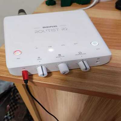 midiplus迷笛R2声卡得胜PCK220电容麦，带原装--议价商品