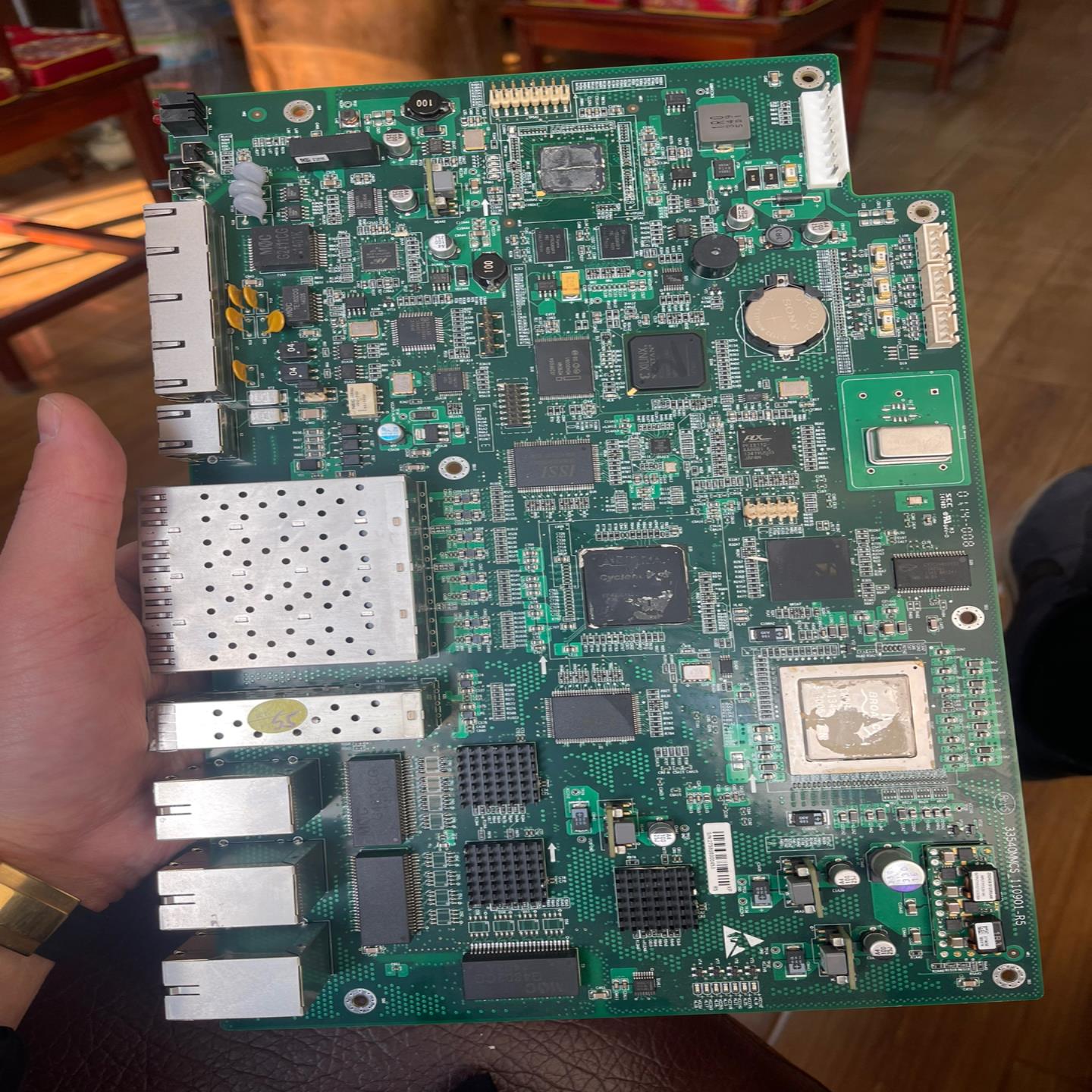 询价Altera ep4cgx150df27i7n~可接维修