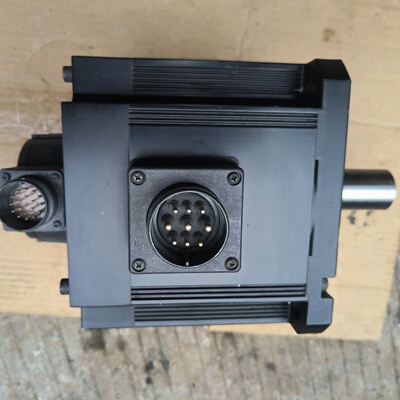 松下电机MHME202GCHM 2kw 高惯量的实物图片！带--议价商品