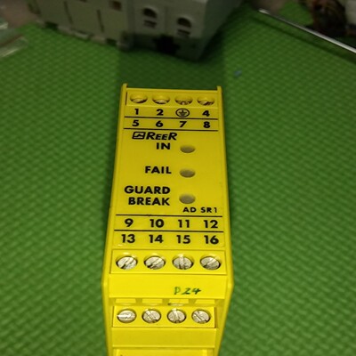 询价REER瑞尔安全继电器，型号:ADSR1实物图片，基本