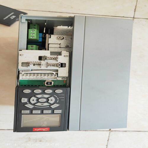 寻丹佛斯变频器FC302P15KT5E20FC302P询价