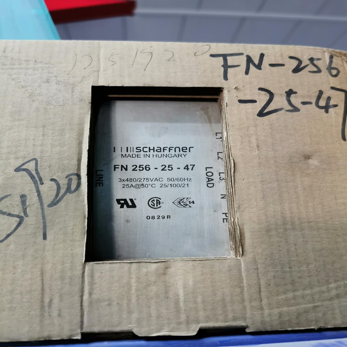 SCHAFFNER    FN256-25-47 一台~询价