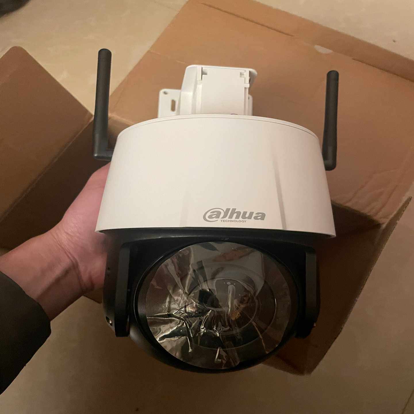 询价大华3寸球机，DH-SD-P3A1200-W-E，个头巨大，