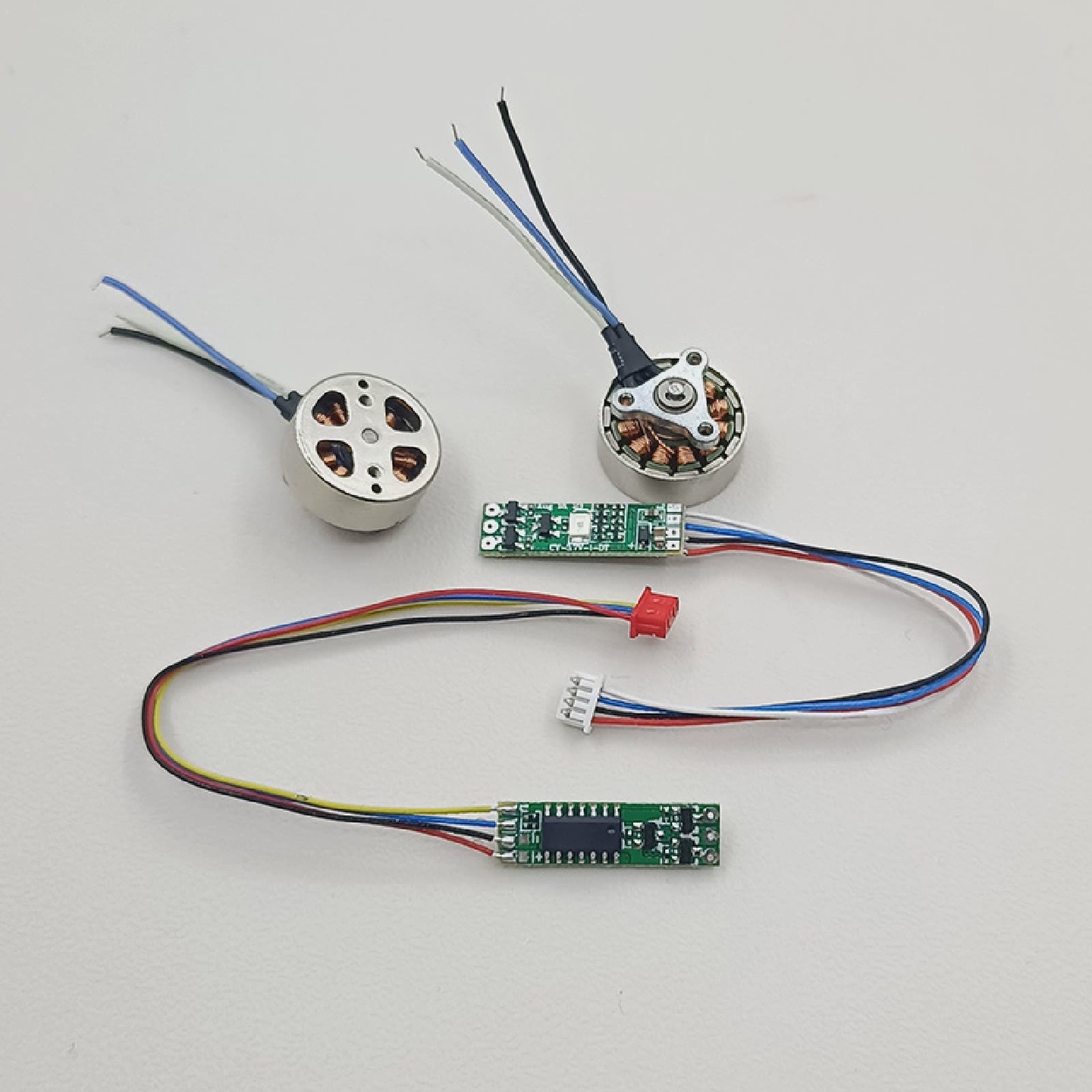 无刷马达1503无人机电机2750KVL900PROE88四轴飞行器航模配件