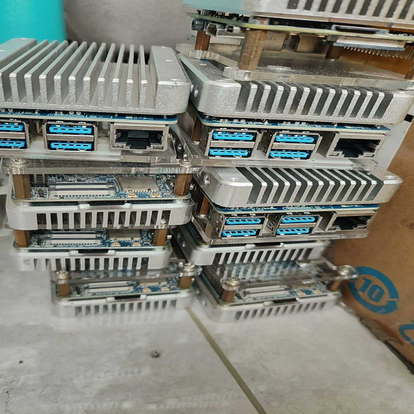 迷你开发板 rk3399 2g ram 友善之臂官方开发板-询价客服