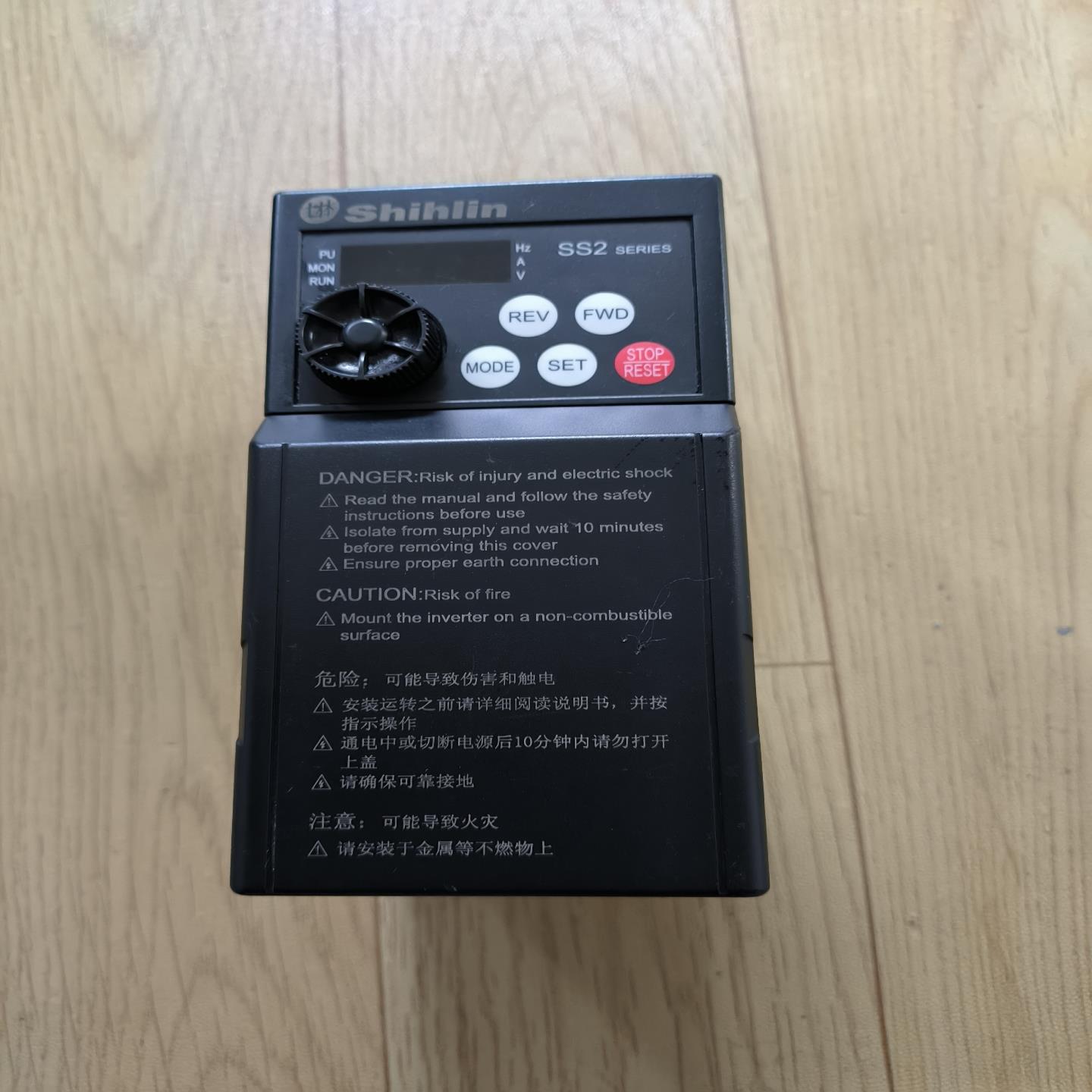 士林变频器SS2-043-0.75K实物实价380V0询价