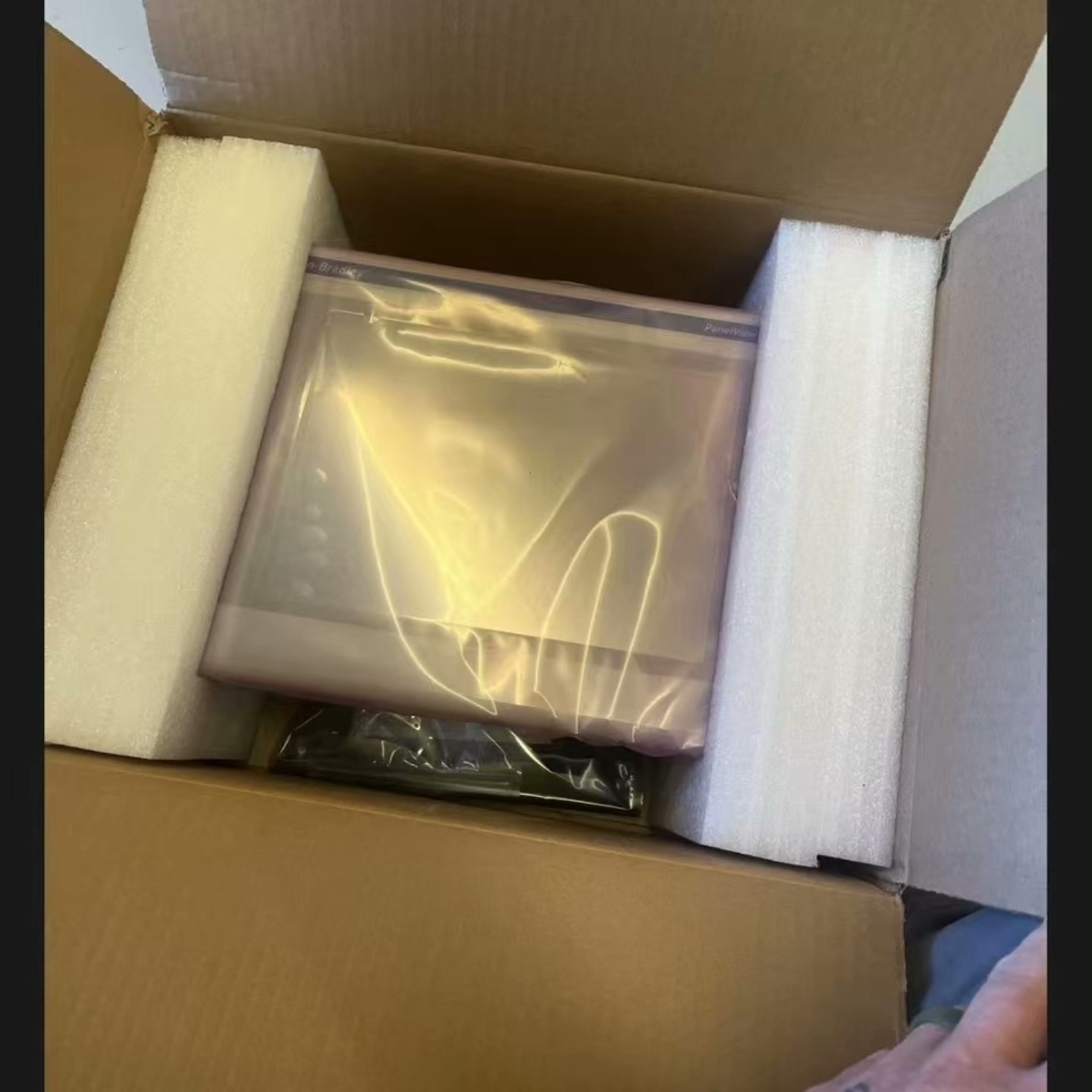 【请询价】全新AB罗克韦尔触摸屏2711P-T10C4A8