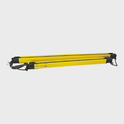 Keyence Safety Light Curtain GLR71FR Receiver Unit IP67 Type