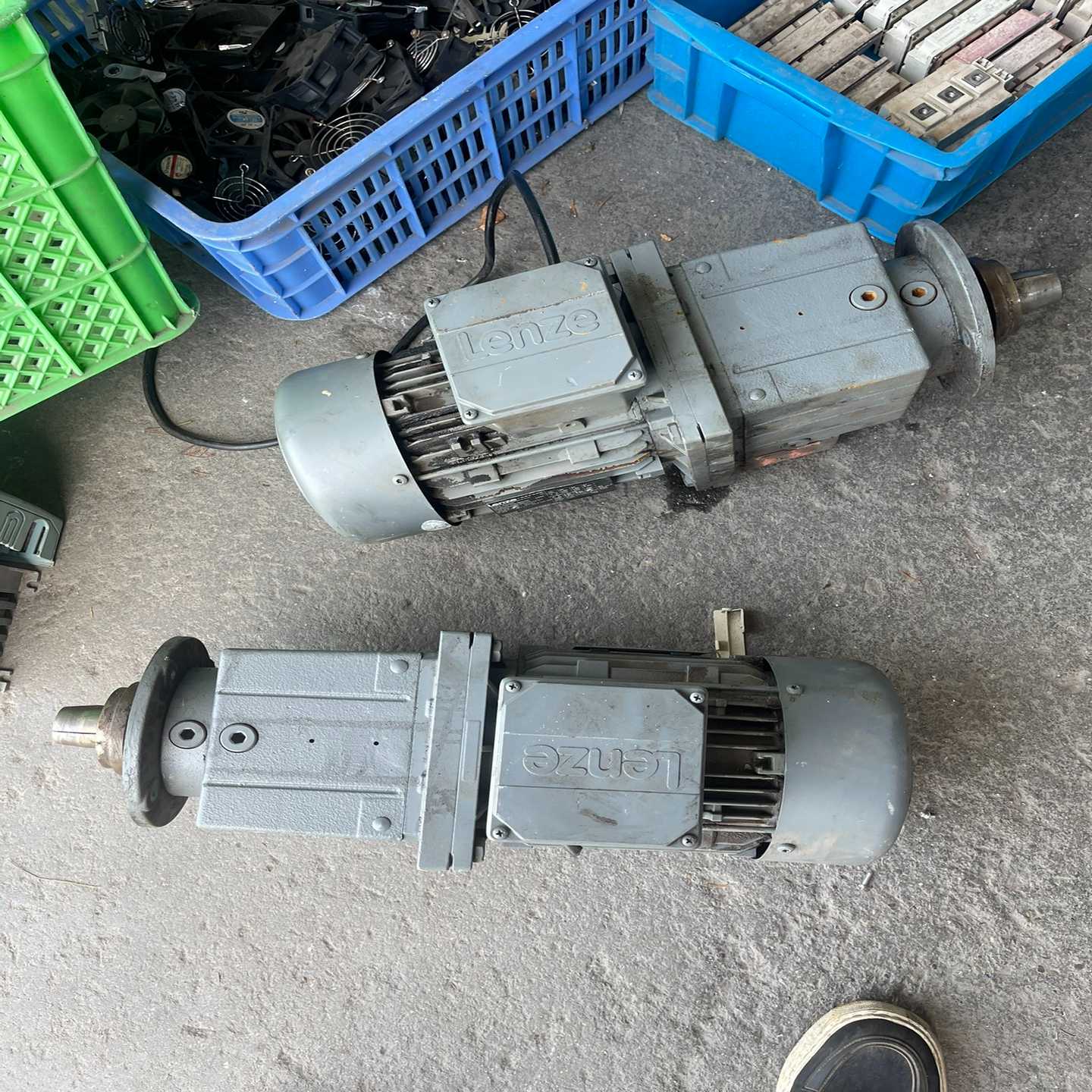 询伦次减速机，Lenze伦茨传动有限GST06-2MVCK