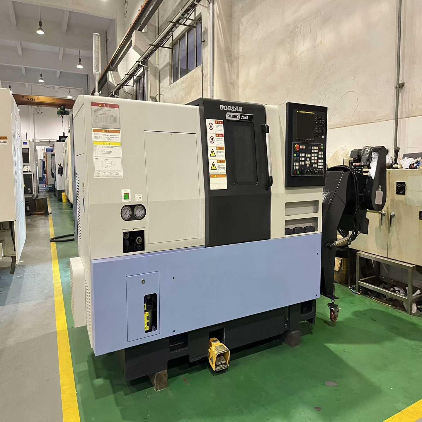 刚买准新斗山PUMA215II硬轨数控车床！发那科MFplu--议价商品