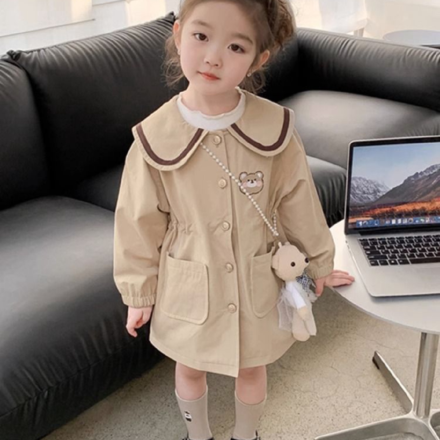 女童风衣外套春秋季2023新款时髦洋气春款小童女孩宝宝儿童装秋装