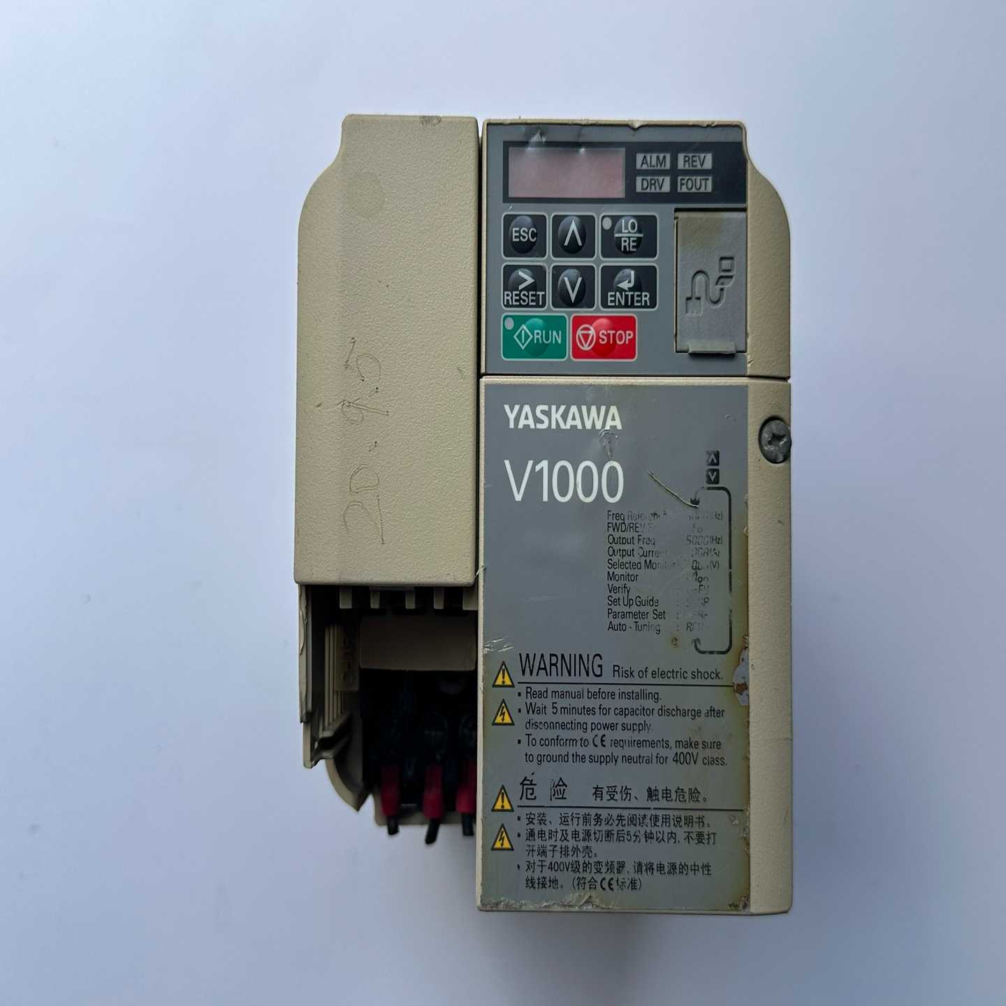 安川变频器V1000CIMR-VB4A0007BBA，3.--议价商品