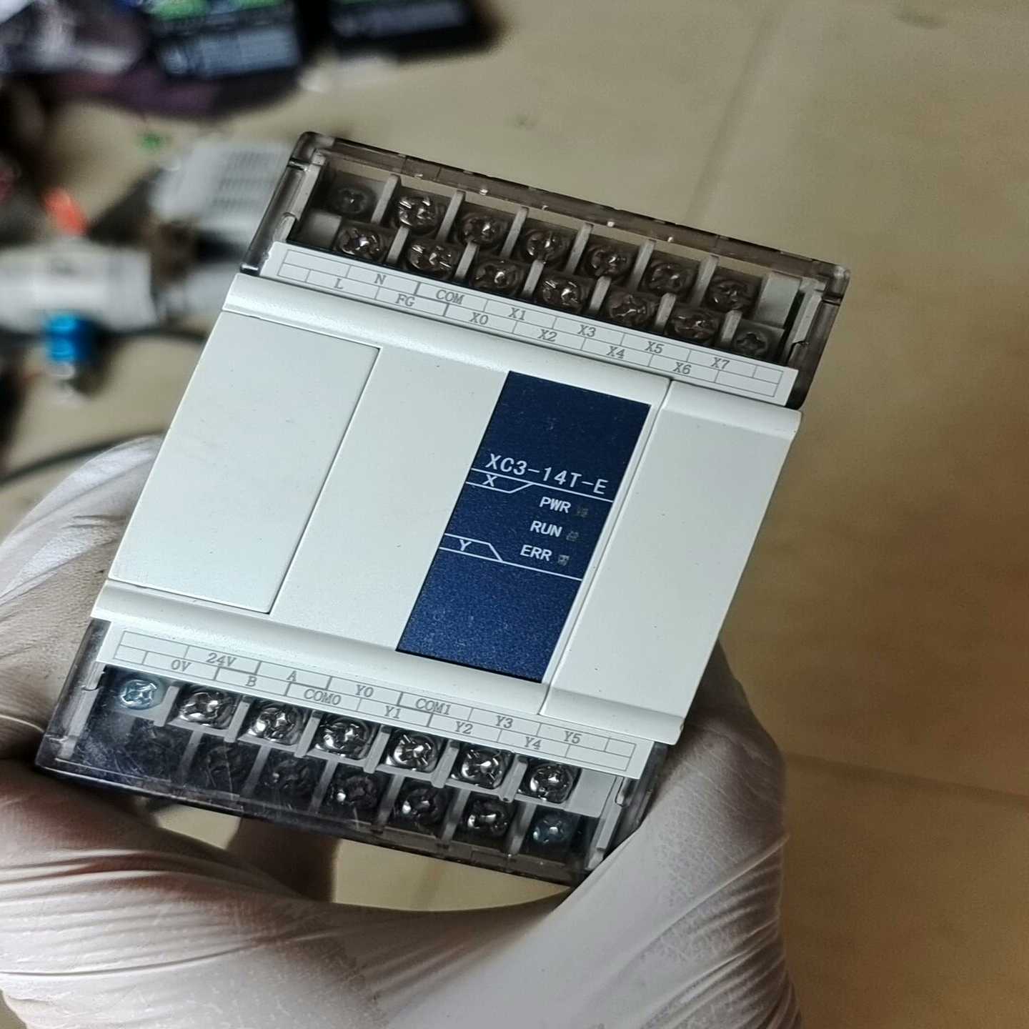 信捷XC3-14T-Eplc，成色不错，功能，可询价