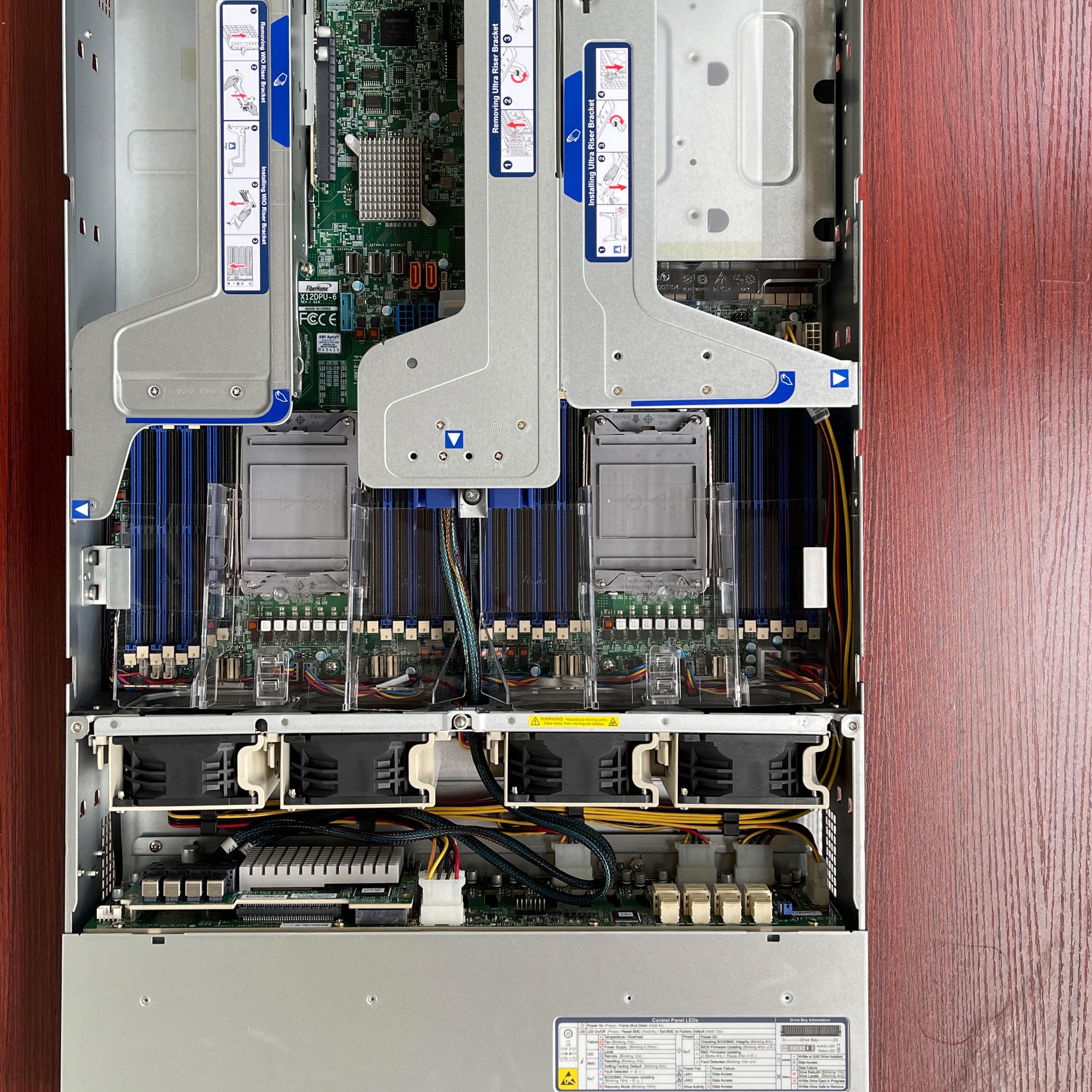 配件超微 SYS-220U-TNR DIMM*32 24盘位 PCIE*8 1600W冗余  2议价