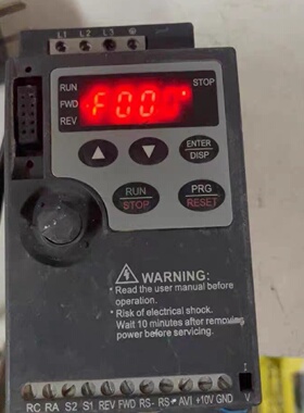 寻“”众辰变频器NZ1001R5G2Y1.5KW220V