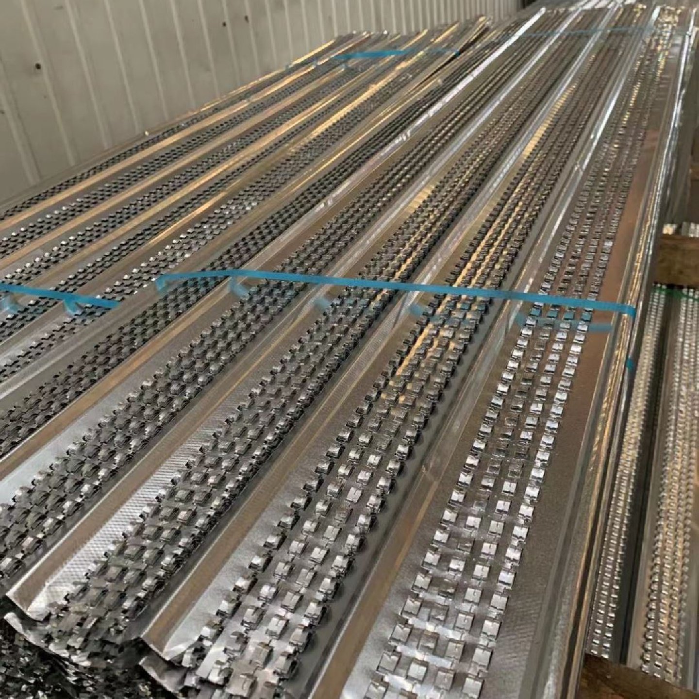 收口网混凝土后浇带挡浆网建筑免拆模板网片止水鱼鳞网热镀锌快易,五金/工具,高压超高压电缆,淘宝优惠券,粉丝福利购,淘宝优惠卷