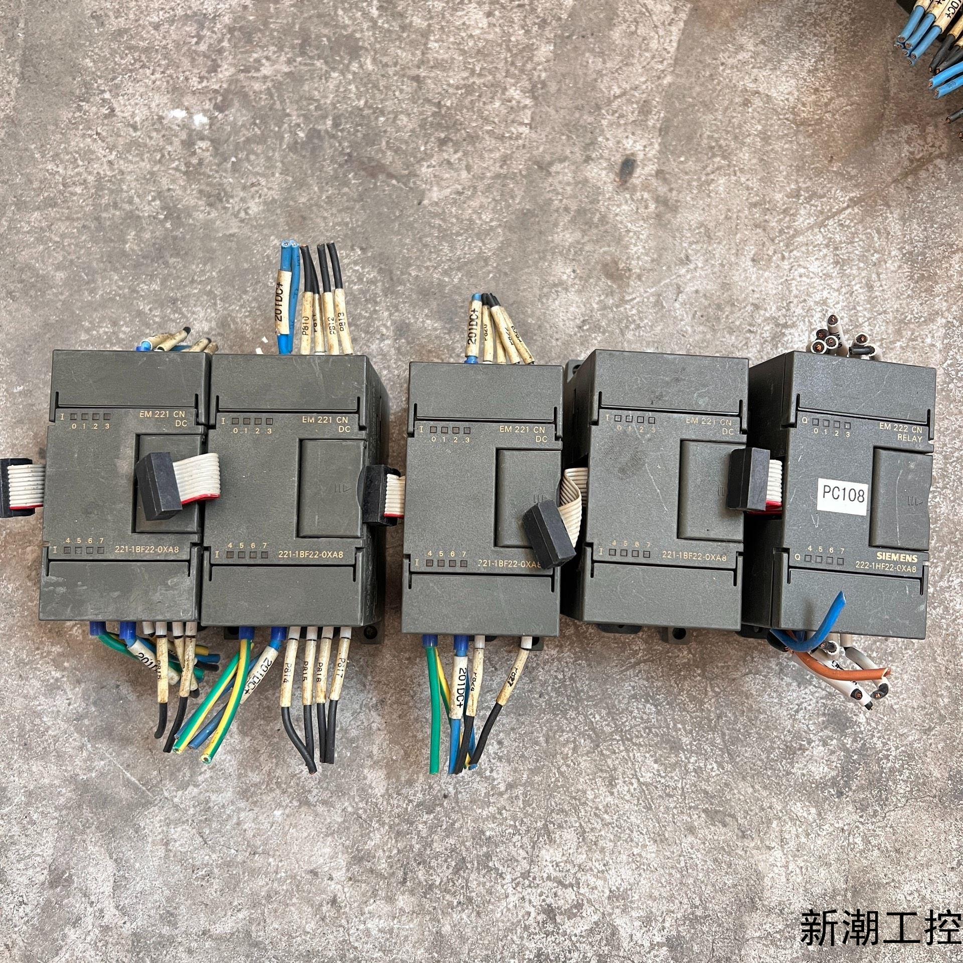 西门子模块 221-1BF22-0XA8 实物拍摄 功能正常议价商品